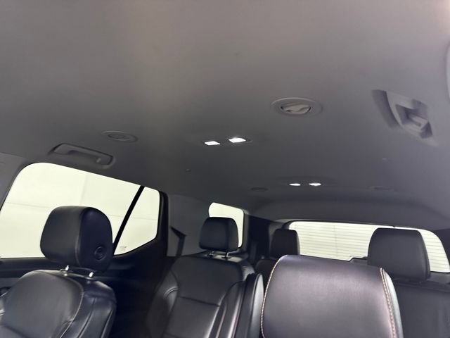 Used 2019 Chevrolet Traverse RS image 18