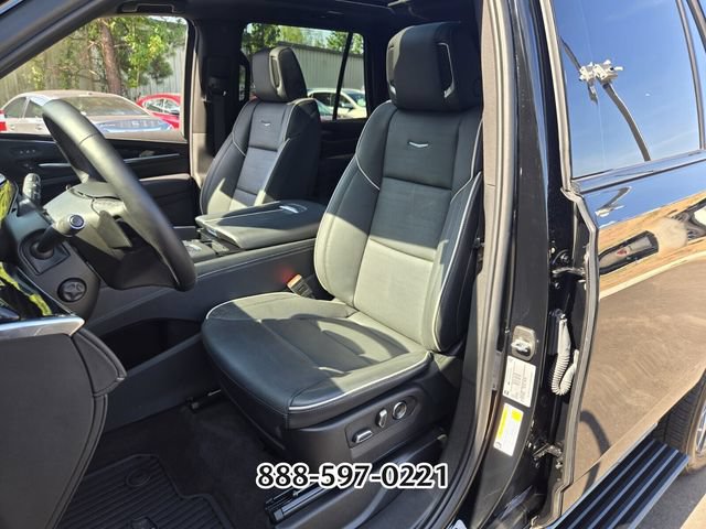 Used 2024 Cadillac Escalade Sport w/ LPO, ONYX Package AWD/4WD image 10