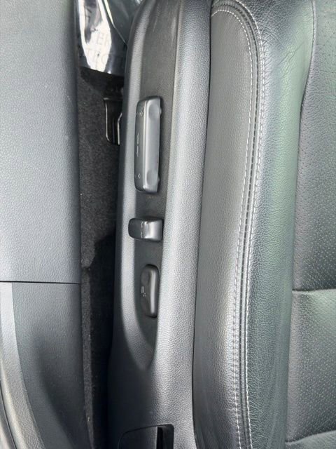 Certified 2017 Honda Accord EX-L image 25