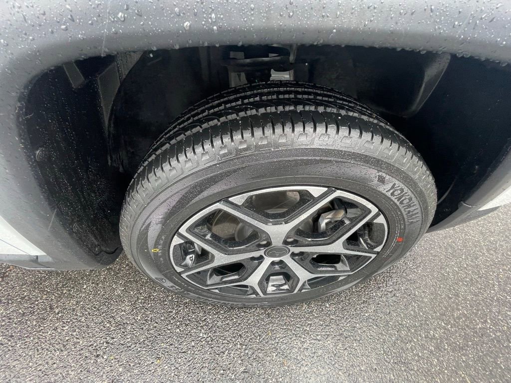 Certified 2025 Jeep Compass Limited AWD/4WD image 15