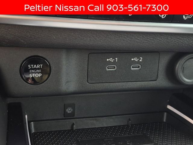 Certified 2025 Nissan Rogue SL image 37