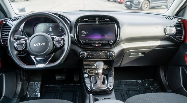 Used 2023 Kia Soul GT-Line image 15