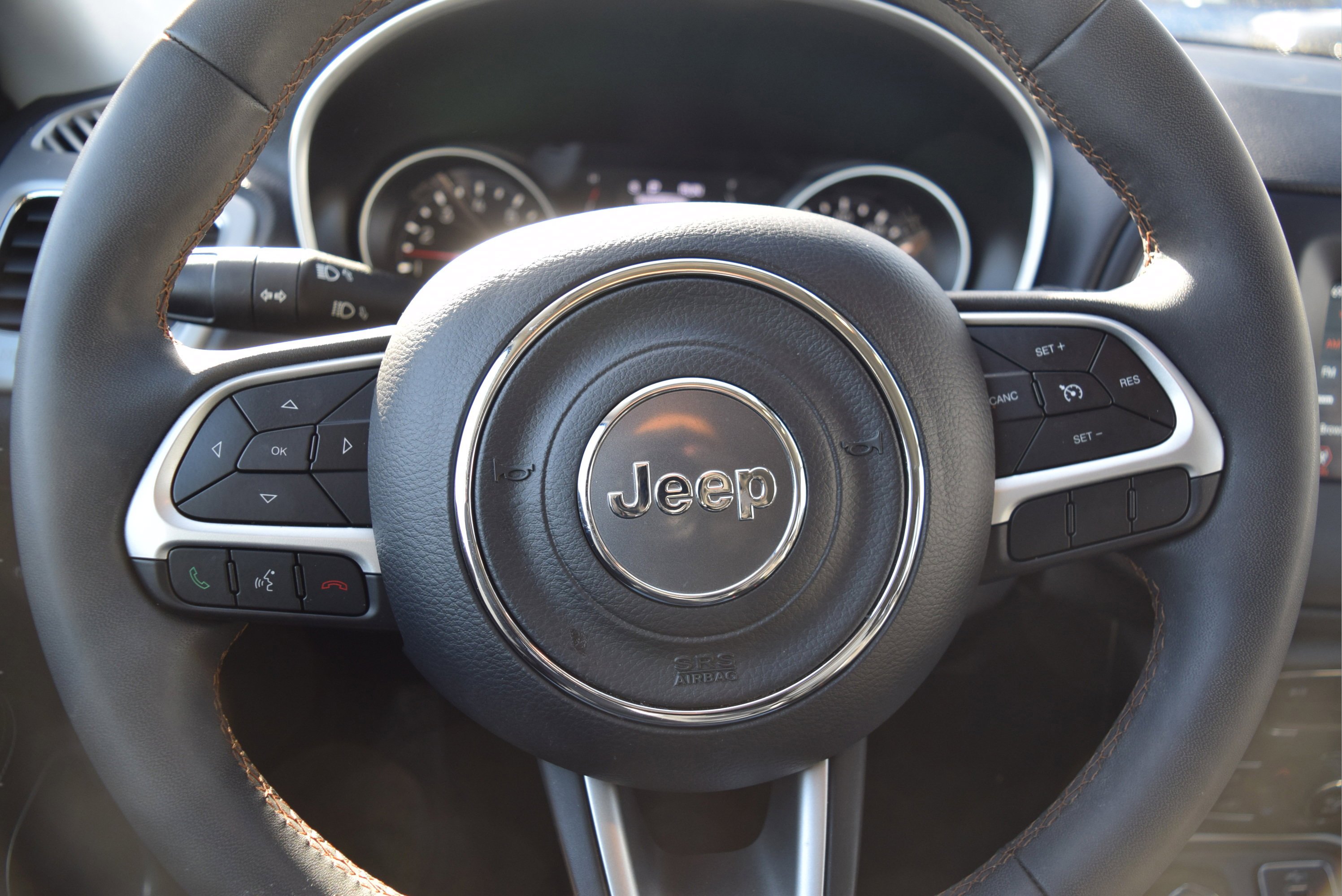 Used 2021 Jeep Compass Latitude image 10