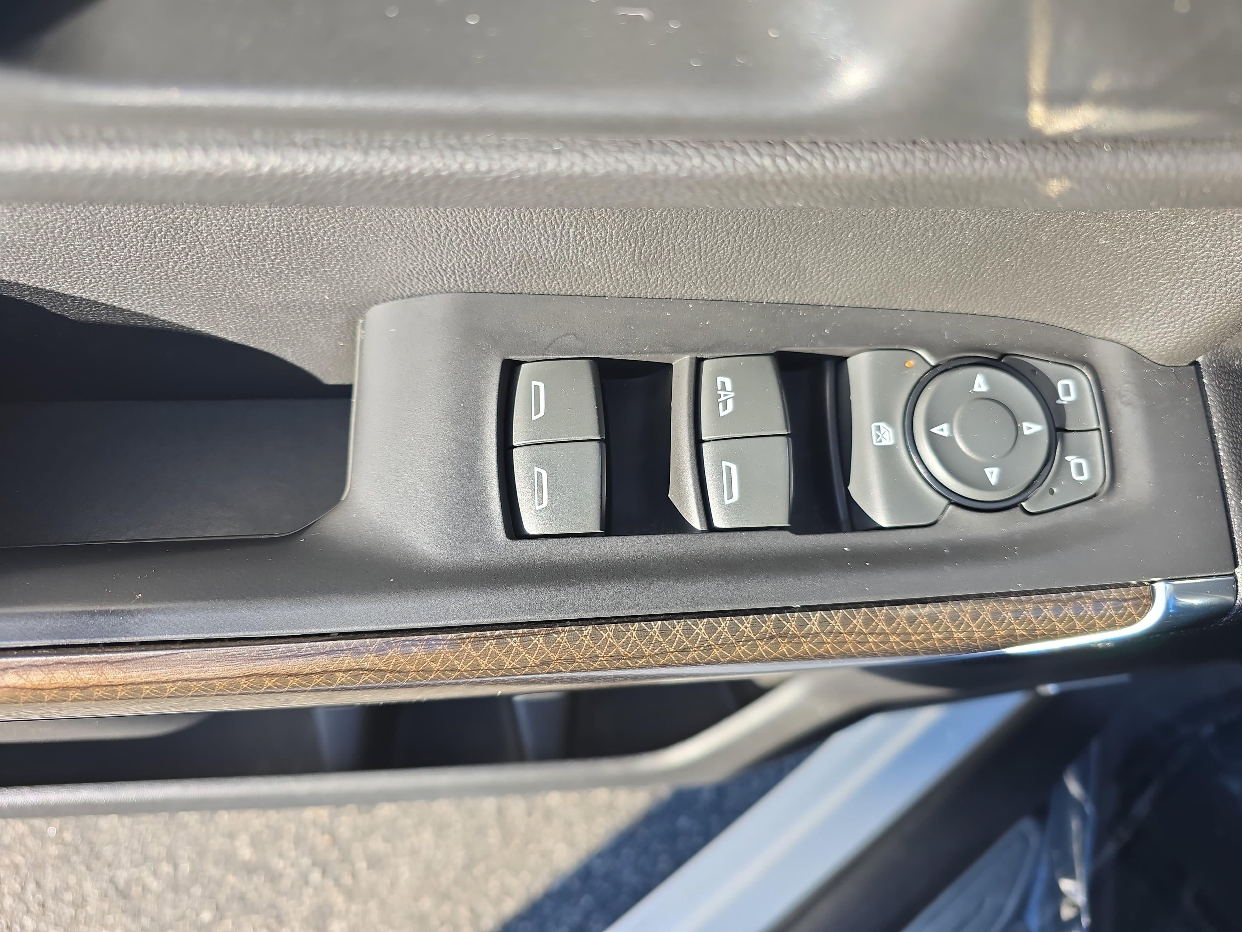 Used 2020 Chevrolet Silverado 1500 RST image 26