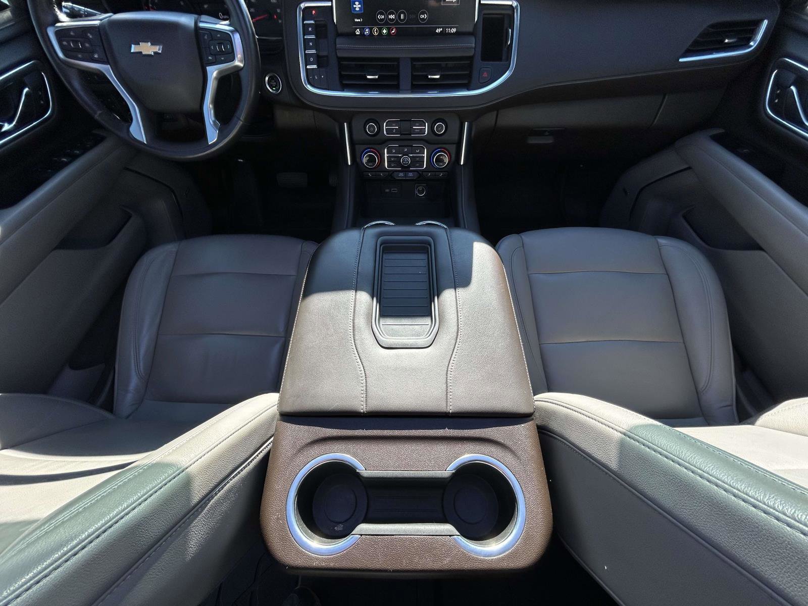 Used 2021 Chevrolet Tahoe LT w/ LT Signature Package image 12