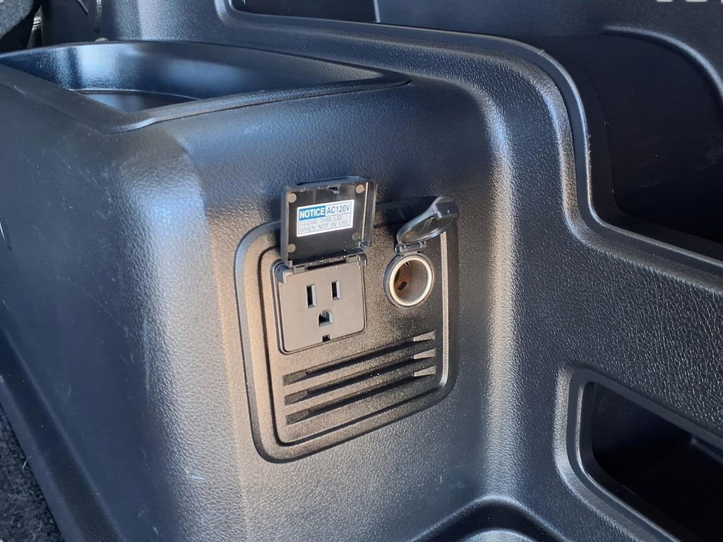 Used 2024 Toyota 4Runner TRD Off-Road image 30