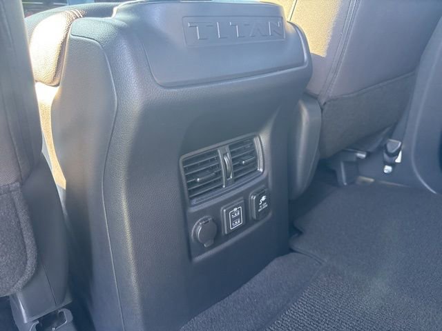 Used 2024 Nissan Titan SV w/ SV Bronze Edition Package image 18