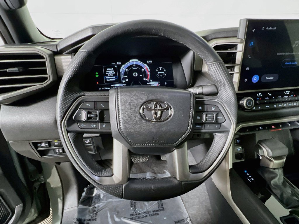 Used 2025 Toyota Tundra Limited AWD/4WD image 15