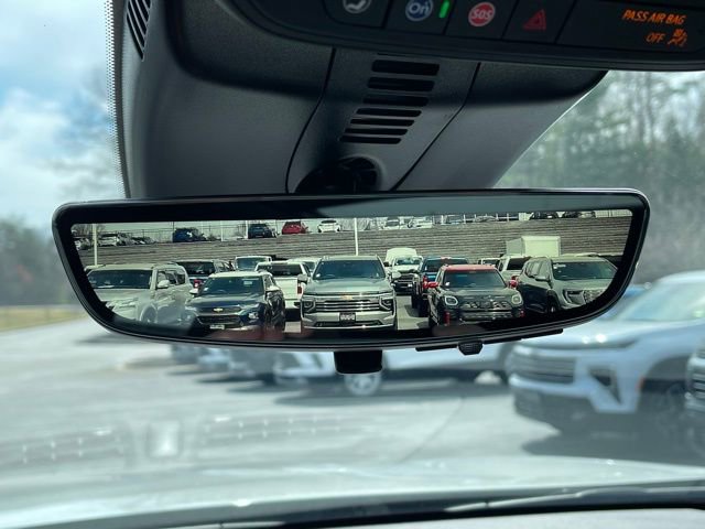 New 2026 Chevrolet Traverse Z71 w/ Driver Confidence Package image 13