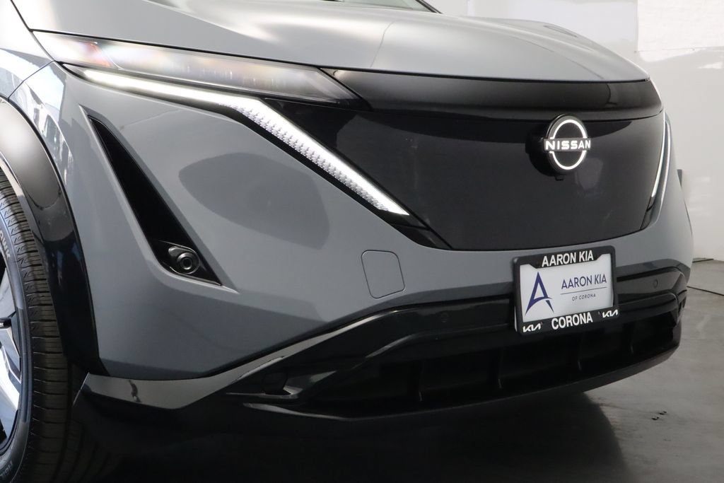 Used 2025 Nissan Ariya AWD image 8