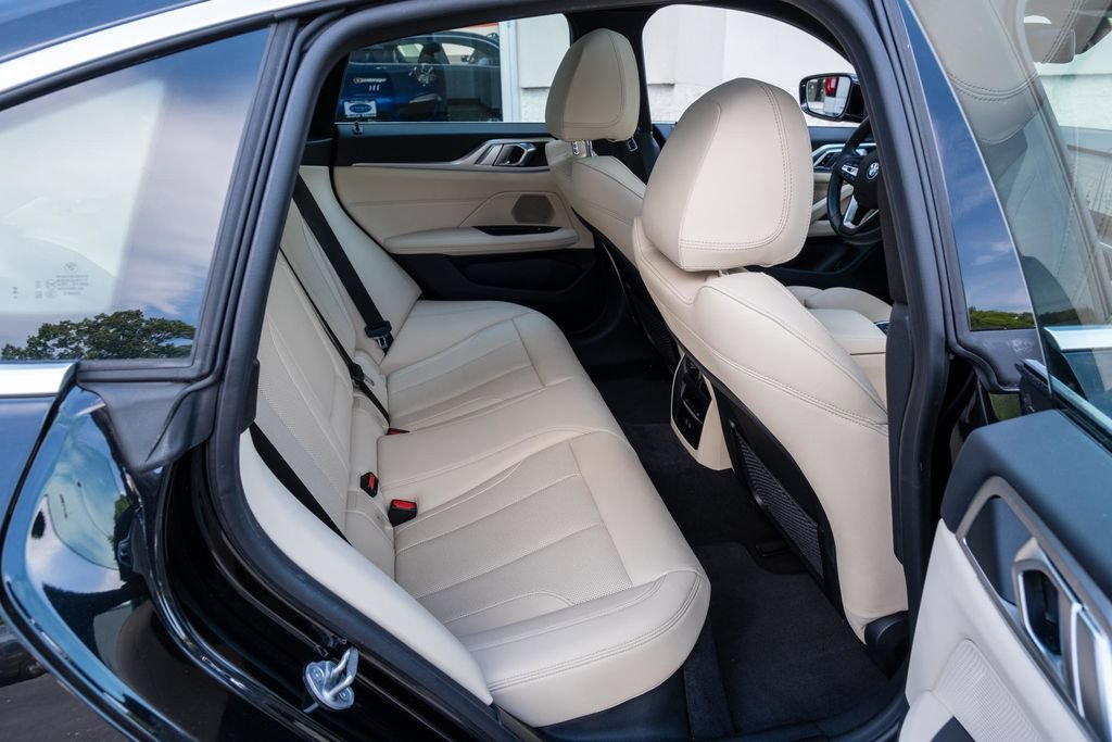Used 2024 BMW i4 eDrive35 w/ Convenience Package RWD image 33