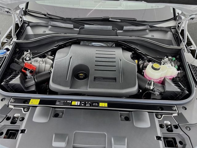 New 2026 Land Rover Range Rover Sport Dynamic SE AWD/4WD image 32
