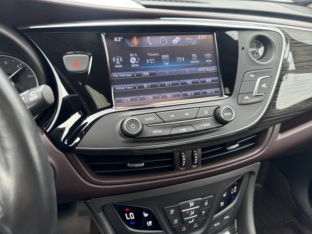 Certified 2018 Buick Envision Premium w/ Driver Confidence Package AWD/4WD image 23