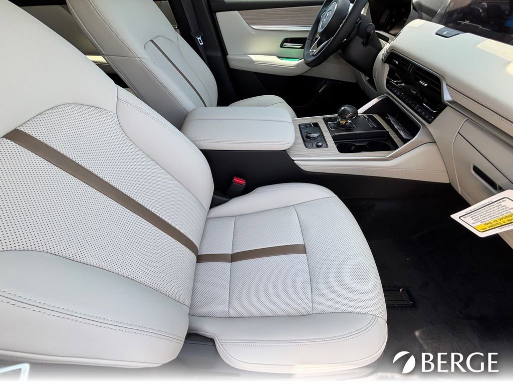 New 2025 MAZDA CX-90 Plug-In Hybrid w/ Premium Plus image 12