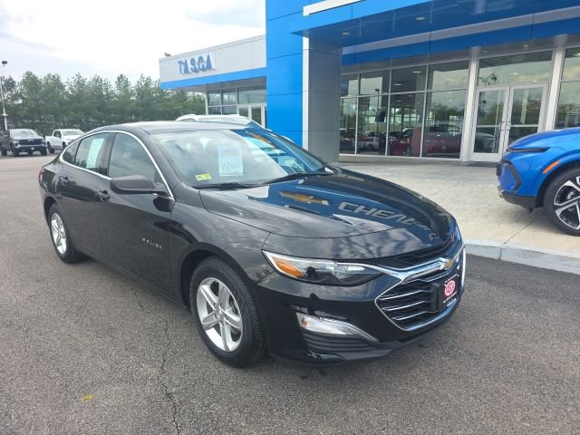 Used 2022 Chevrolet Malibu LS FWD image 1