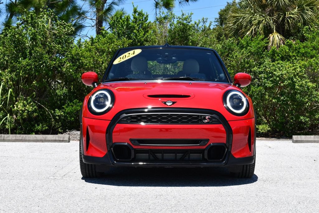 Used 2024 MINI Cooper S FWD image 9