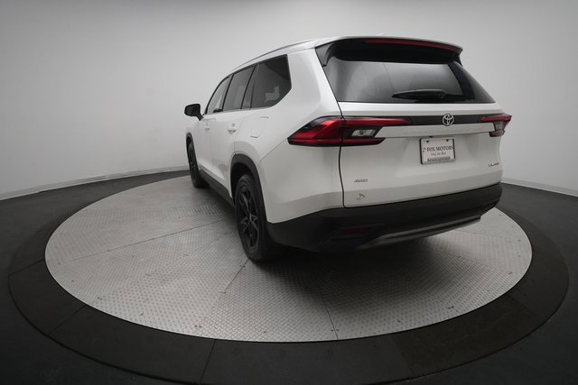 Used 2024 Toyota Grand Highlander Limited image 36