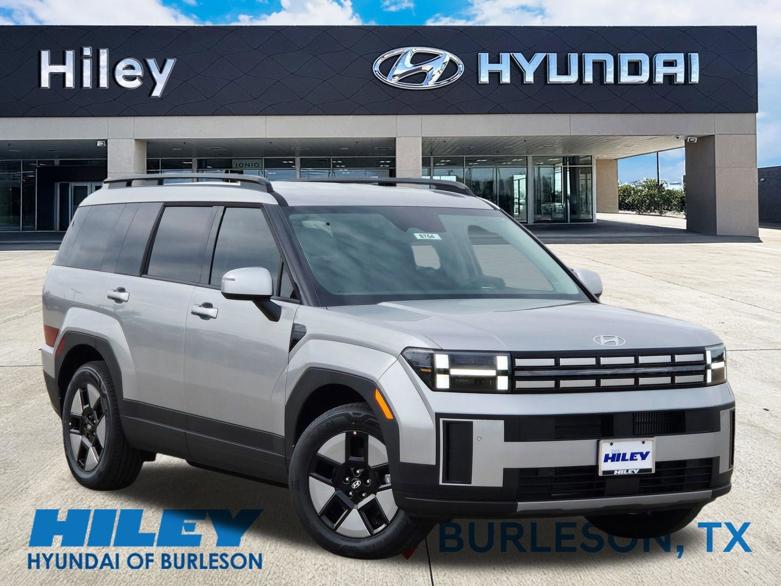 New 2026 Hyundai Santa Fe SEL FWD image 2