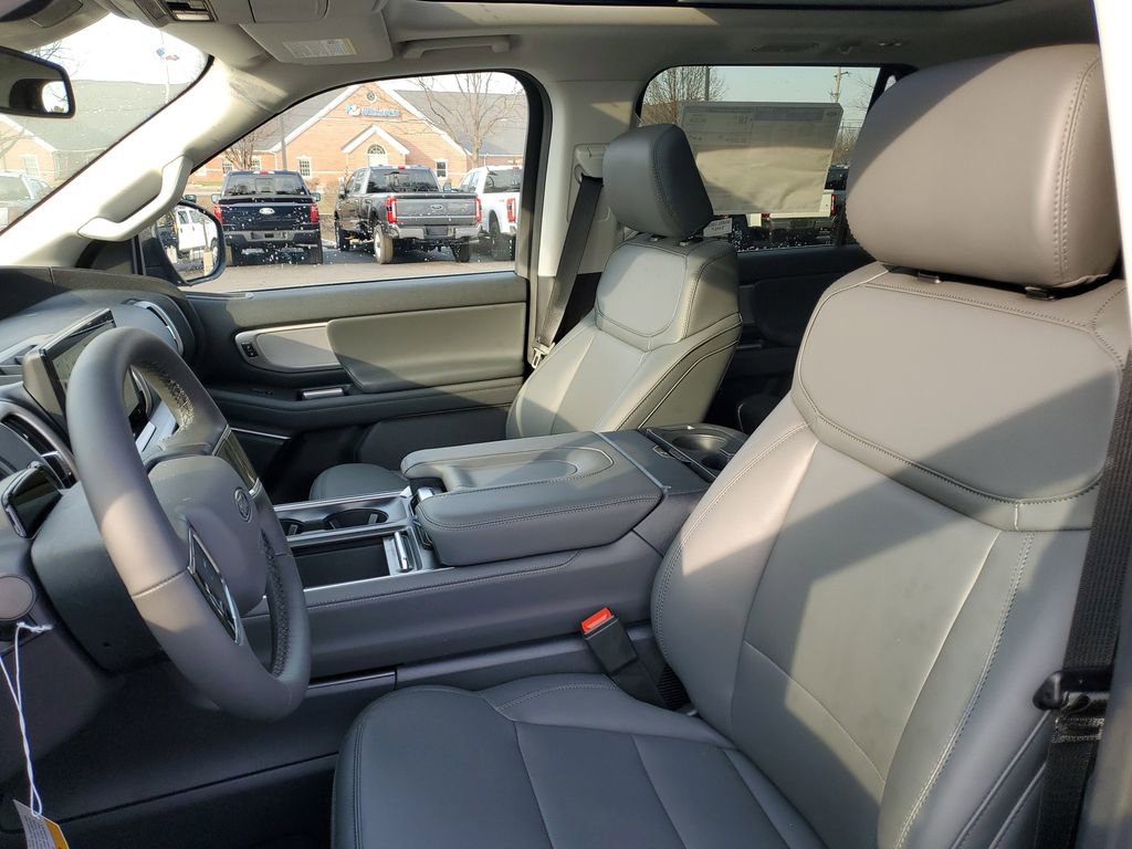 New 2026 Ford Expedition Max Active image 7