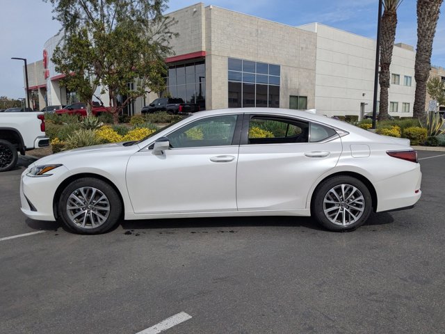 Used 2024 Lexus ES 350 image 9