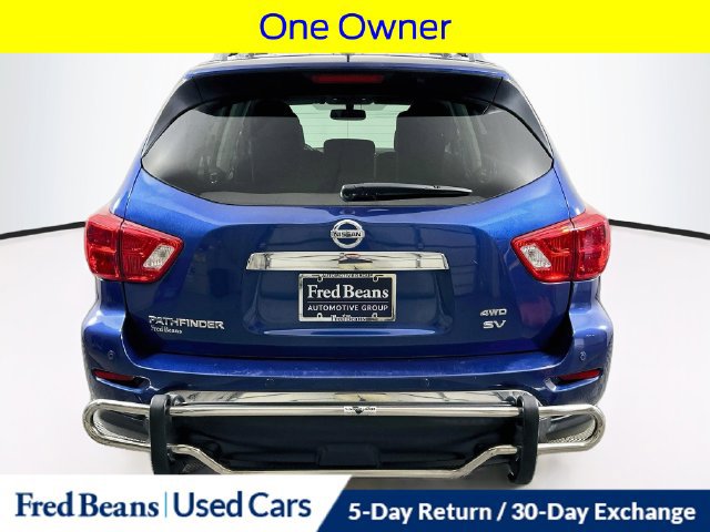 Used 2018 Nissan Pathfinder SV w/ SV All Weather Package AWD/4WD image 8