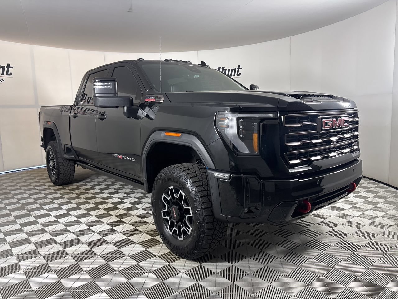 Used 2026 GMC Sierra 2500 AT4X AWD/4WD image 3