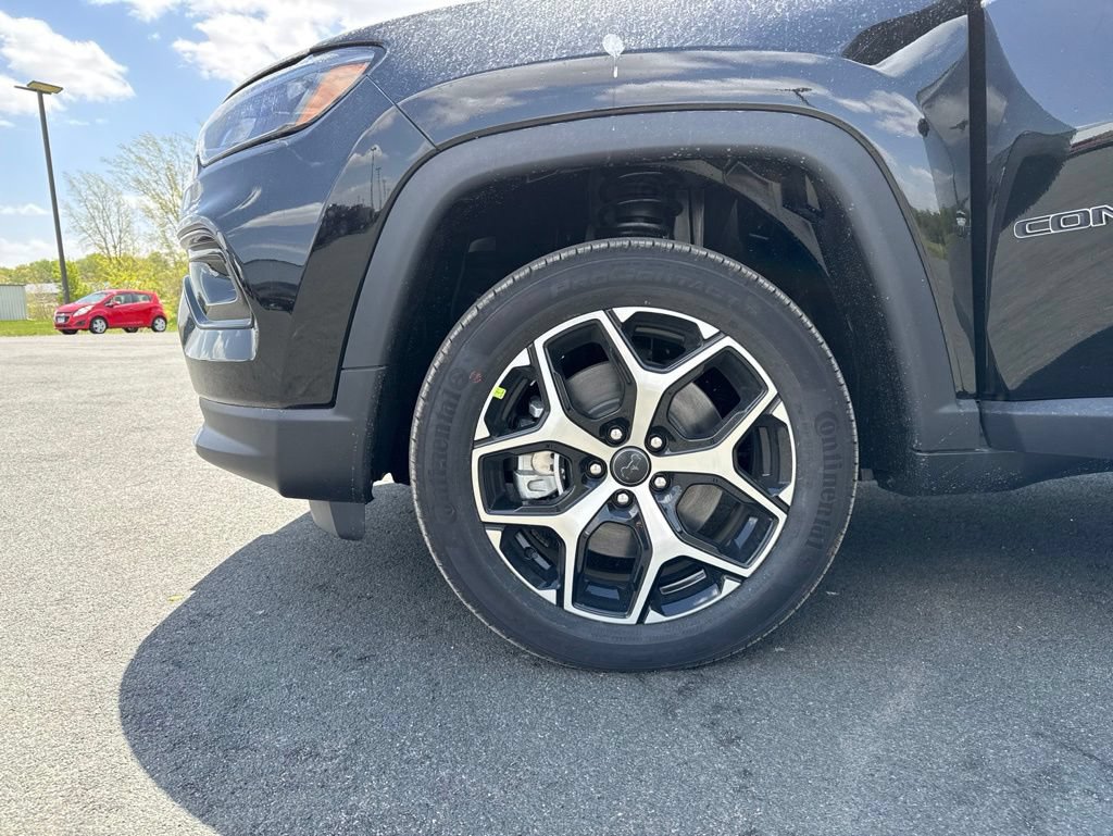 New 2026 Jeep Compass Limited AWD/4WD image 35