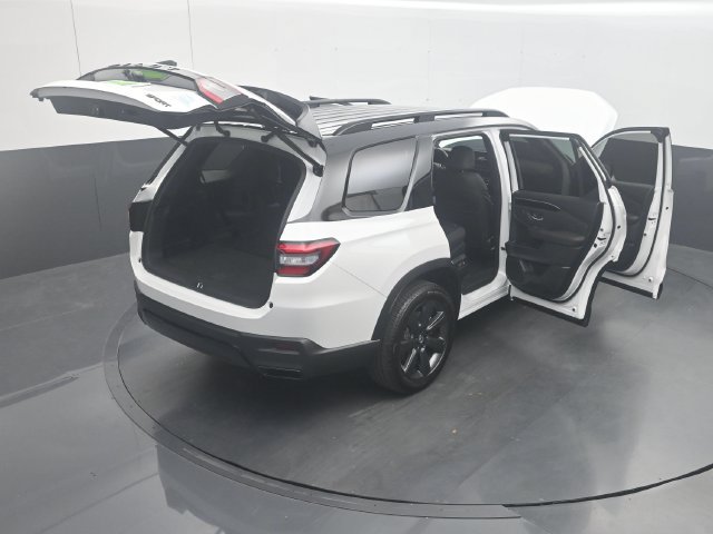 New 2026 Honda Pilot Sport image 48