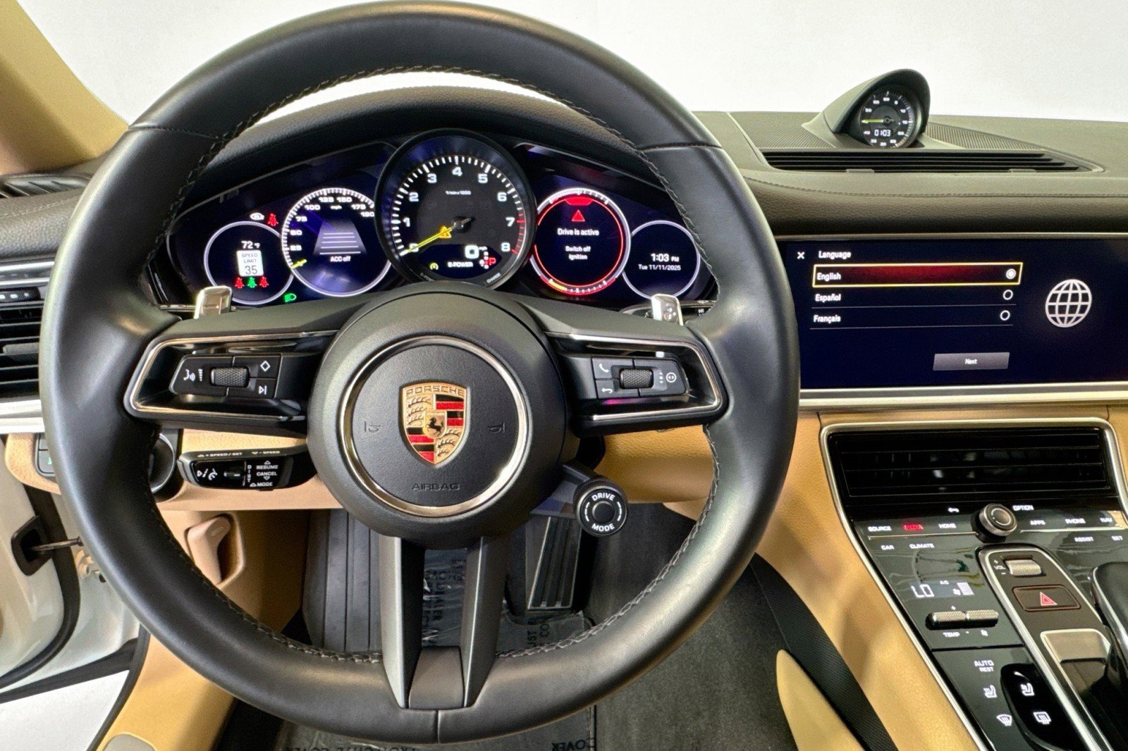 Used 2023 Porsche Panamera 4 w/ Premium Package image 11