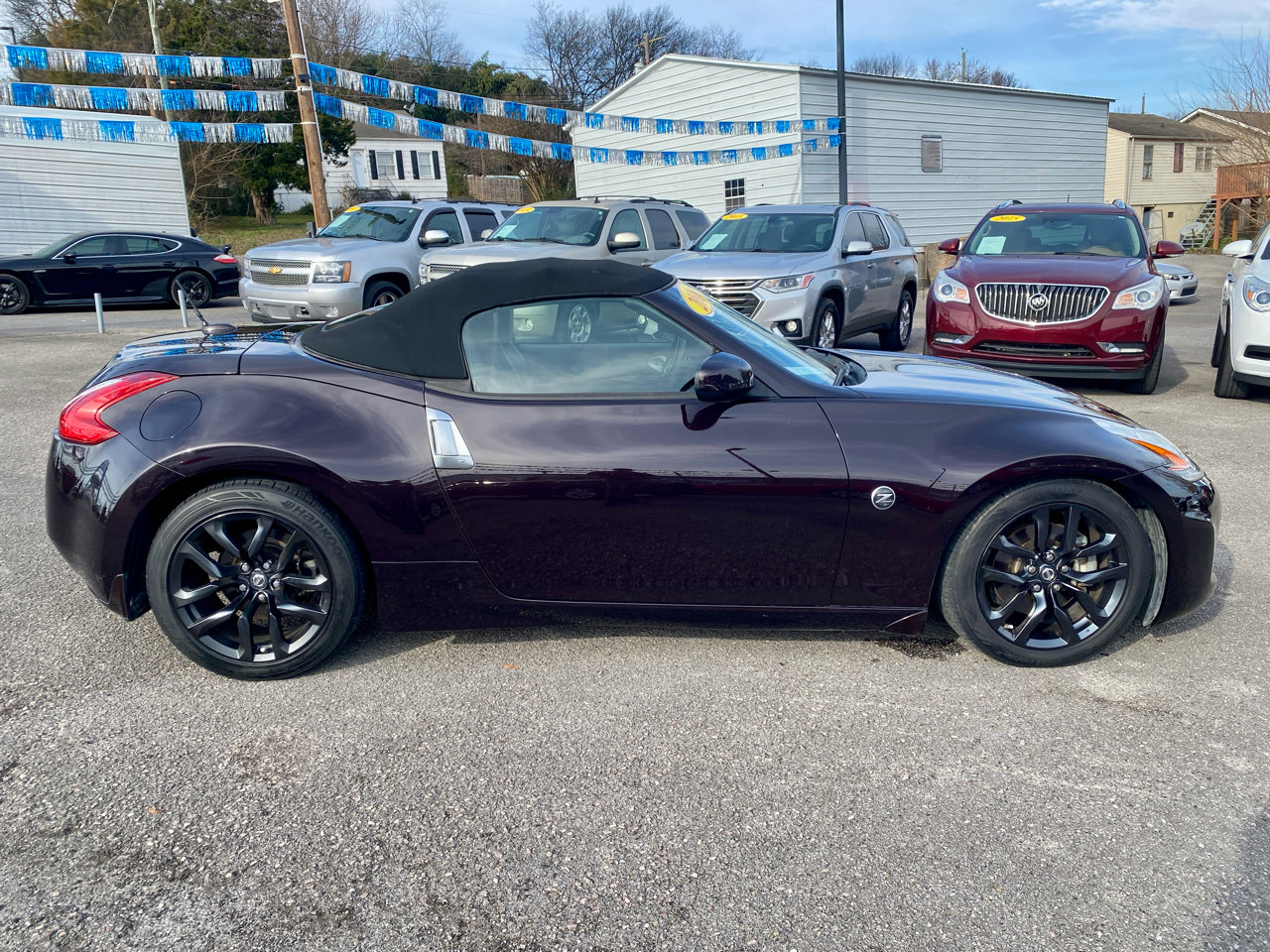Used 2016 Nissan 370Z Touring image 8