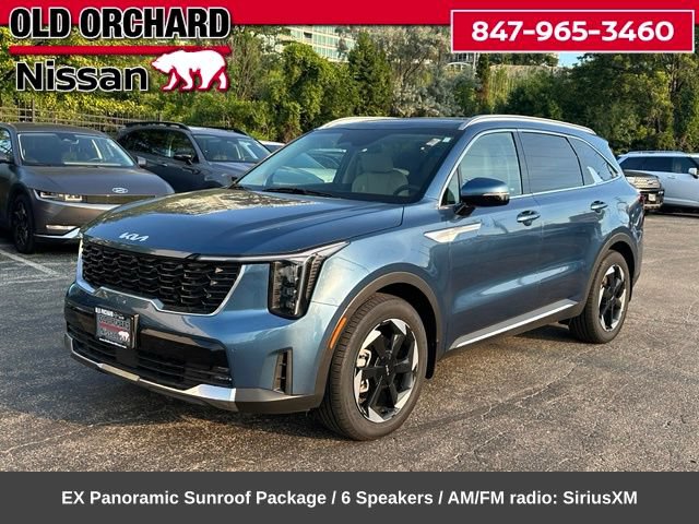 Used 2025 Kia Sorento EX w/ EX Panoramic Sunroof Package