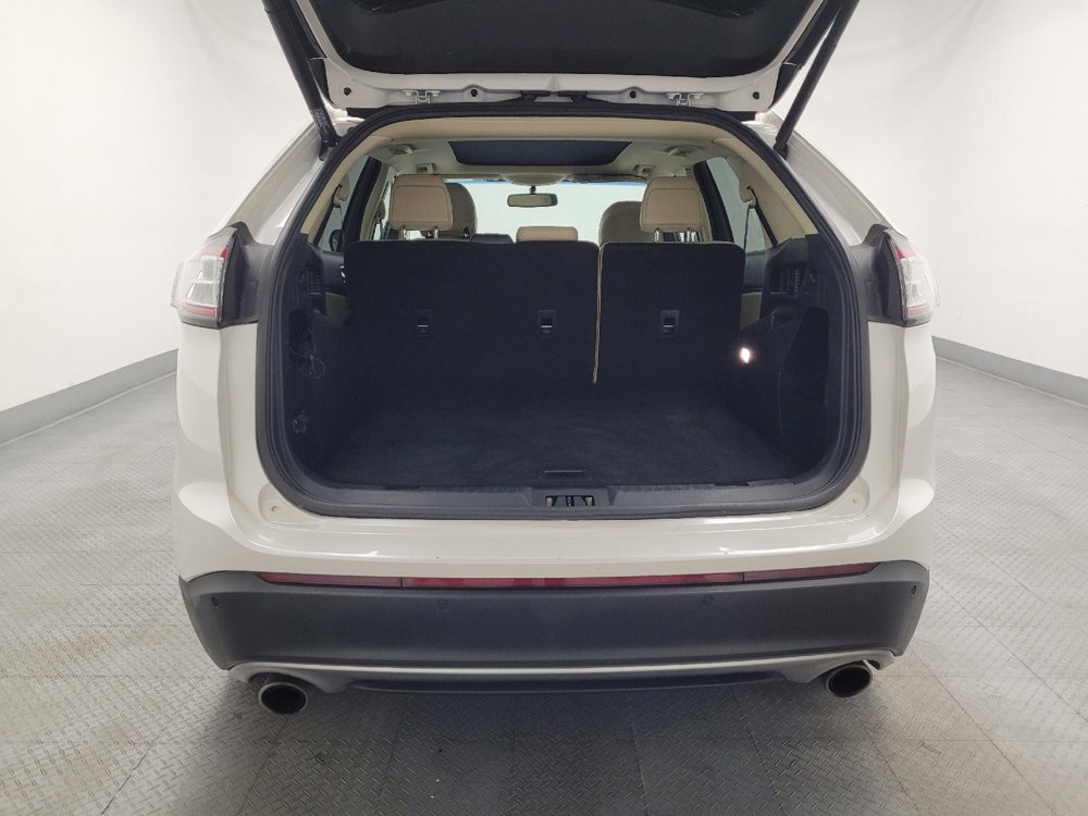 Used 2018 Ford Edge SEL w/ Equipment Group 201A FWD image 29