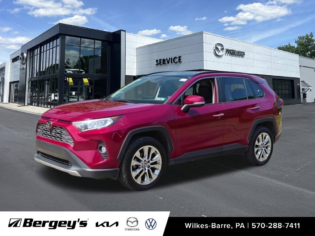 Used 2019 Toyota RAV4 Limited w/ Advanced Technology Package AWD/4WD image 5