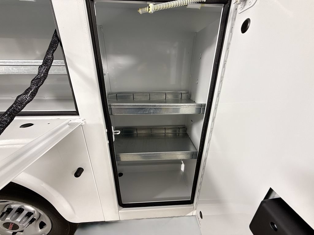 New 2025 GMC Savana 3500 w/ Power Convenience Package RWD image 41
