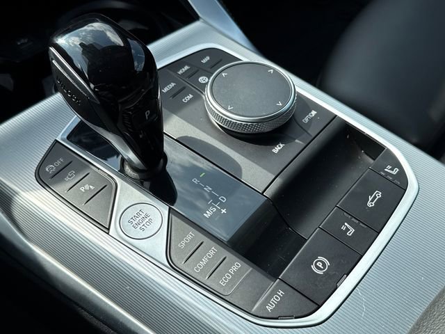 Used 2023 BMW 440i xDrive Convertible w/ Premium Package image 29