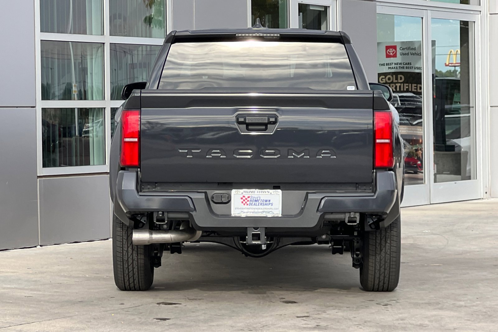 New 2025 Toyota Tacoma SR5 image 5