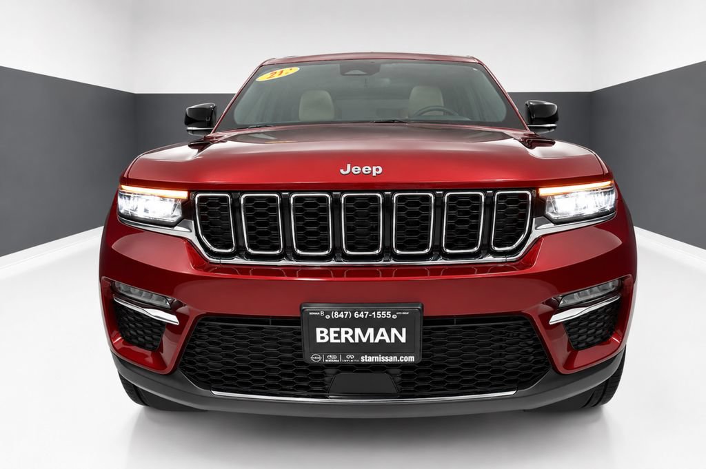 Used 2024 Jeep Grand Cherokee Limited RWD image 6