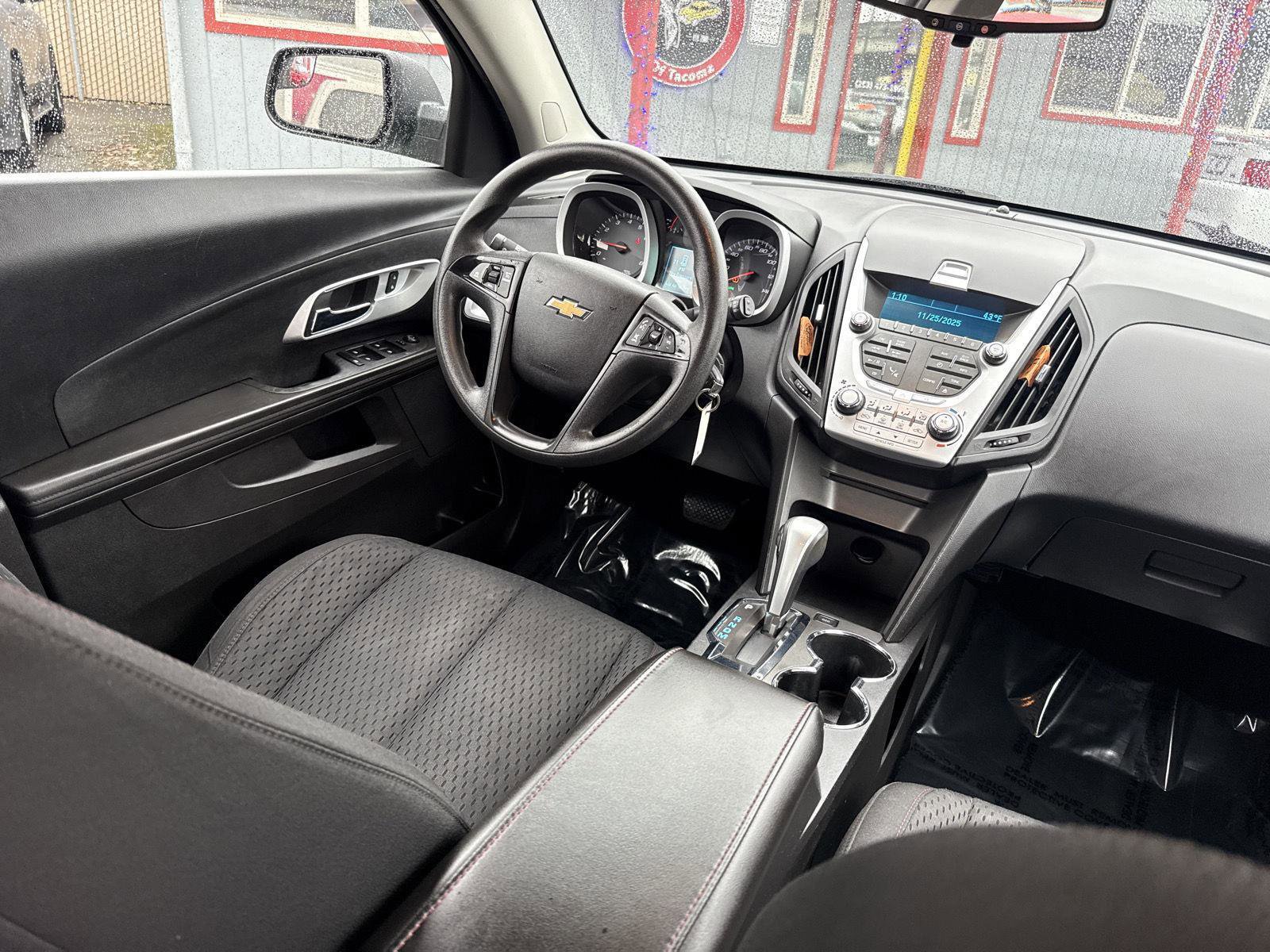 Used 2013 Chevrolet Equinox LS image 19