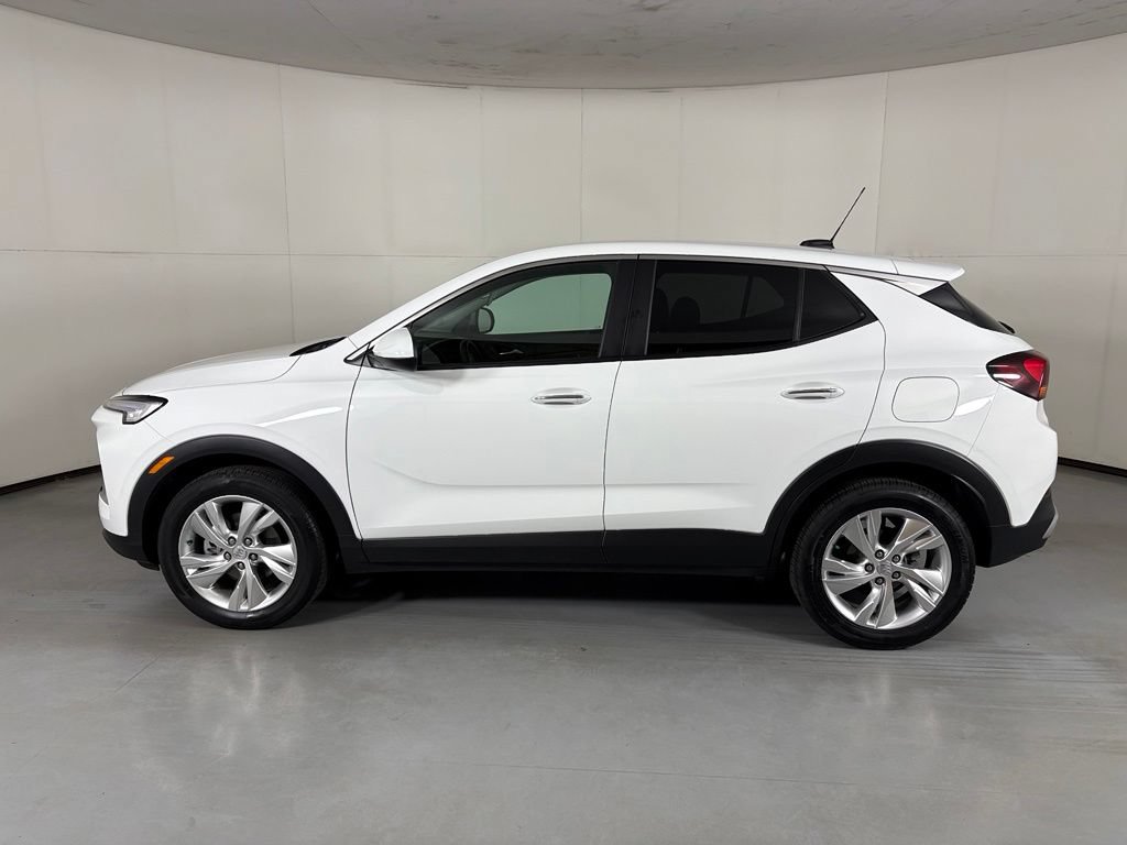 Certified 2024 Buick Encore GX Preferred w/ Comfort Package FWD image 6