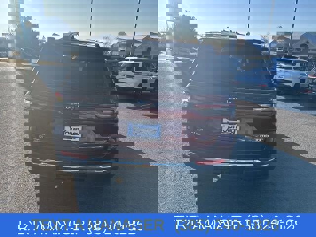 Used 2023 Jeep Grand Cherokee Limited w/ Trailer Tow Prep Group (B) image 7