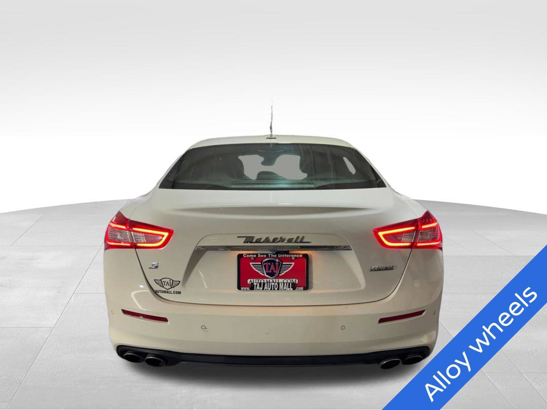 Used 2018 Maserati Ghibli S RWD image 6
