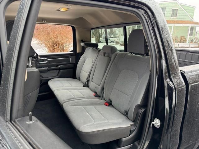 Used 2020 RAM 1500 Big Horn AWD/4WD image 32