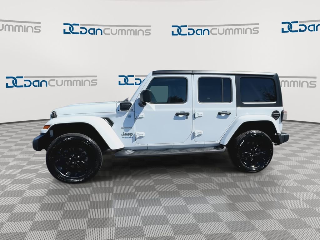 Used 2021 Jeep Wrangler Unlimited Sahara w/ Cold Weather Group image 5