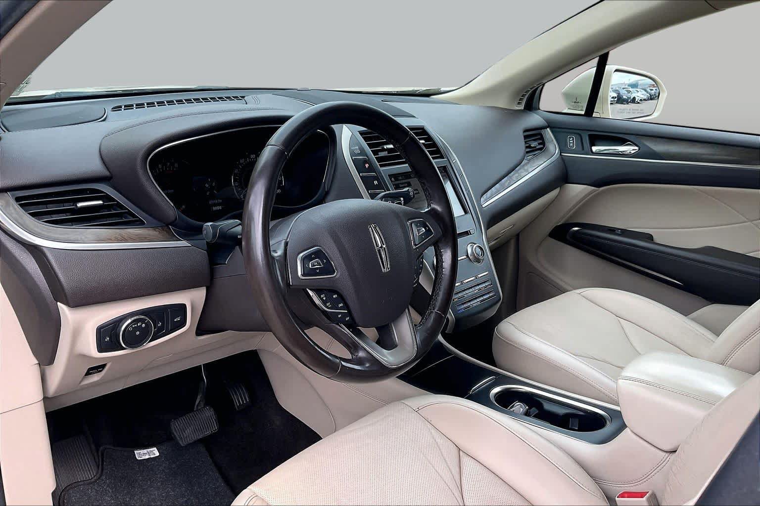 Used 2018 Lincoln MKC Reserve AWD/4WD image 17