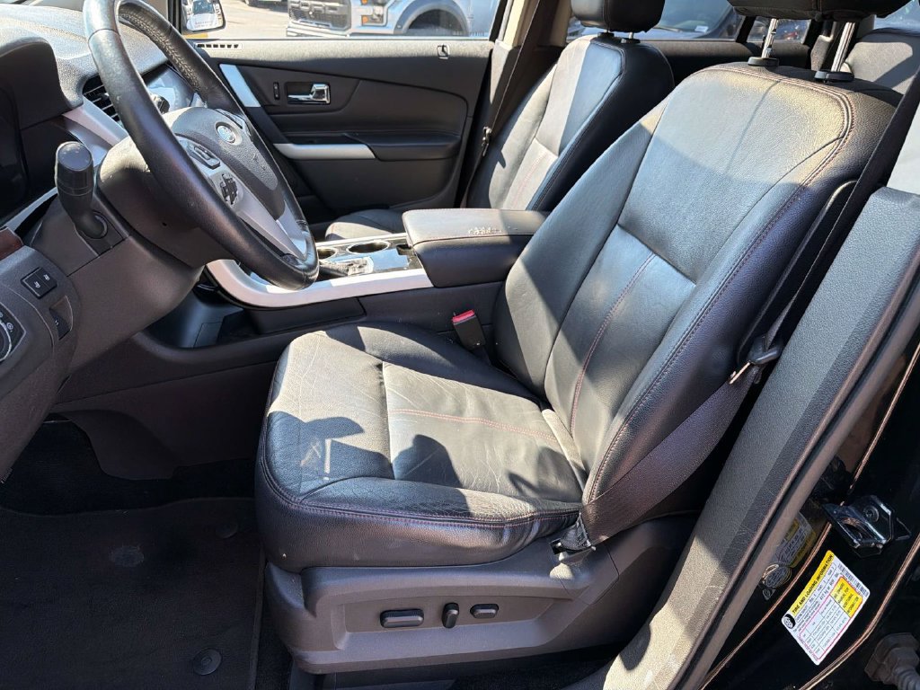 Used 2013 Ford Edge Limited FWD image 31