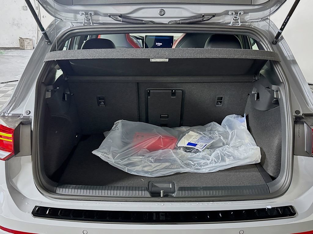 New 2025 Volkswagen GTI SE image 22