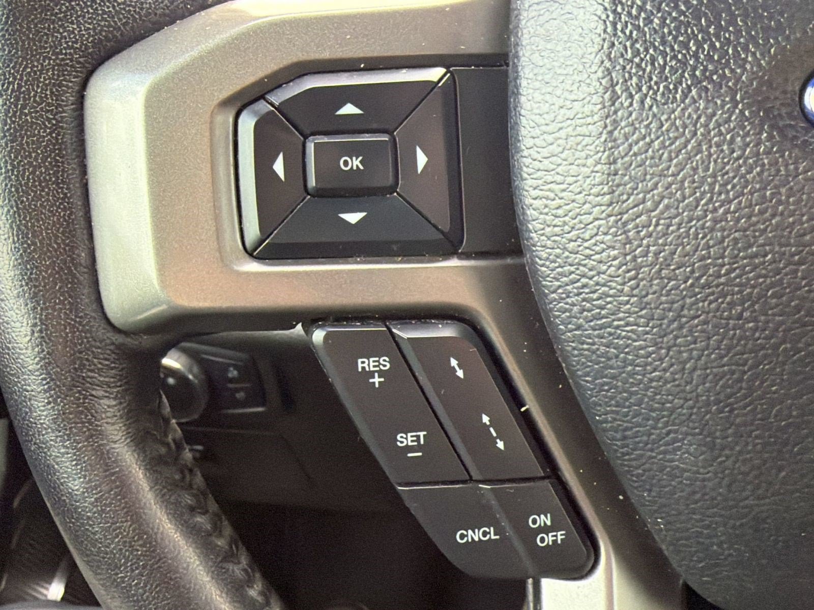 Used 2021 Ford Expedition Max XLT RWD image 18