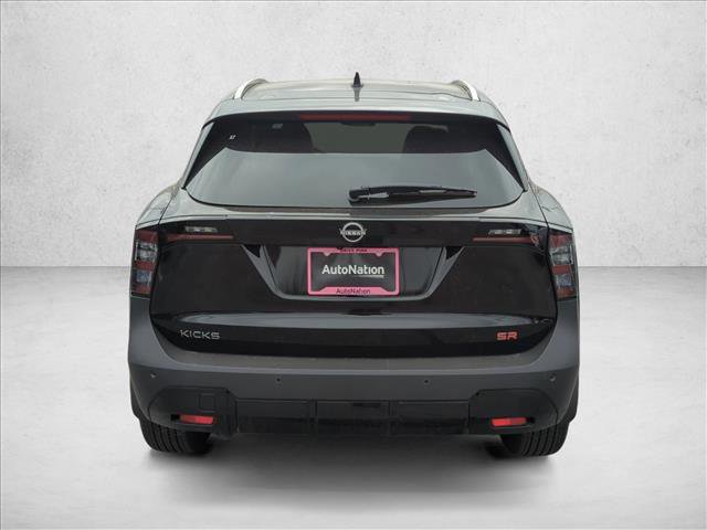 New 2026 Nissan Kicks SR image 6