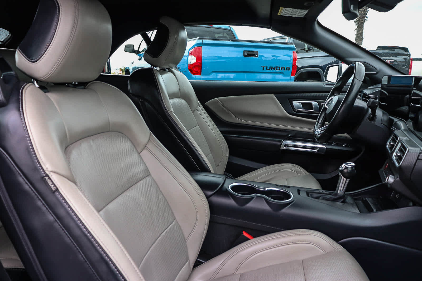 Used 2024 Ford Mustang Premium RWD image 25