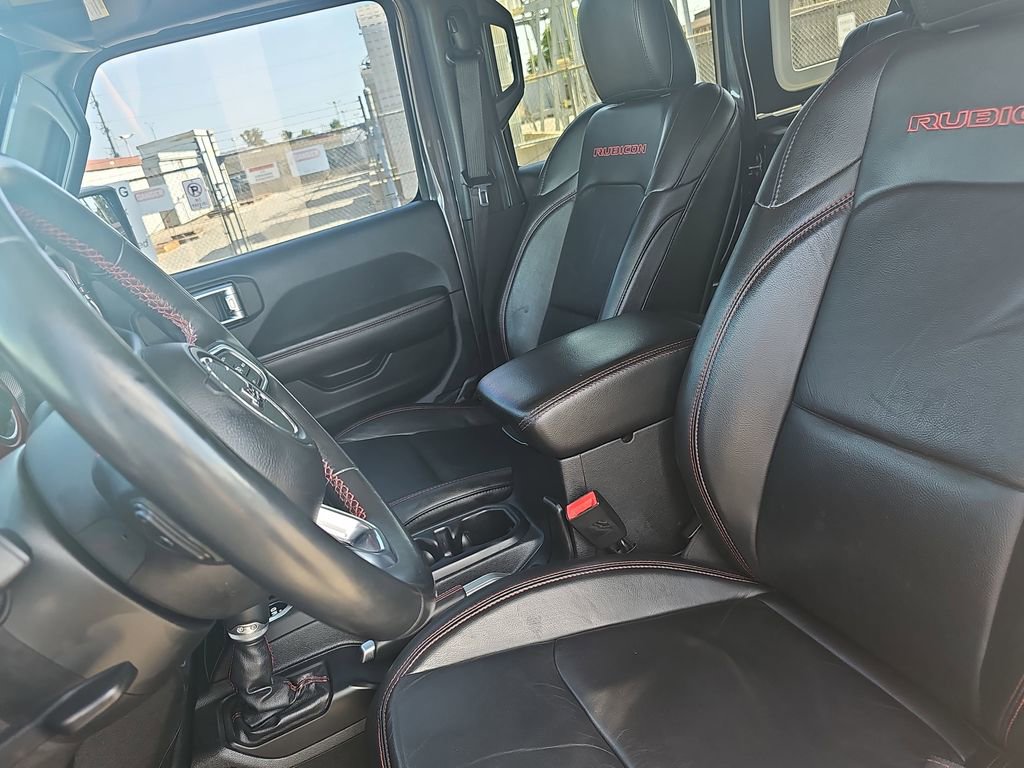 Used 2018 Jeep Wrangler Unlimited Rubicon AWD/4WD image 14